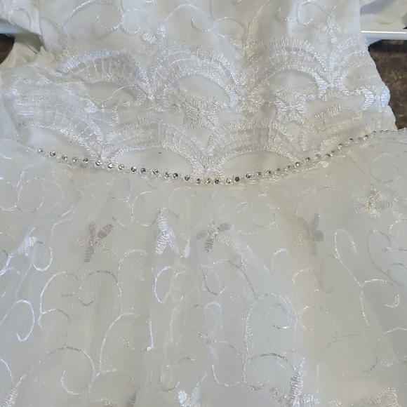 New baby girl white christening dress - Picture 4 of 4